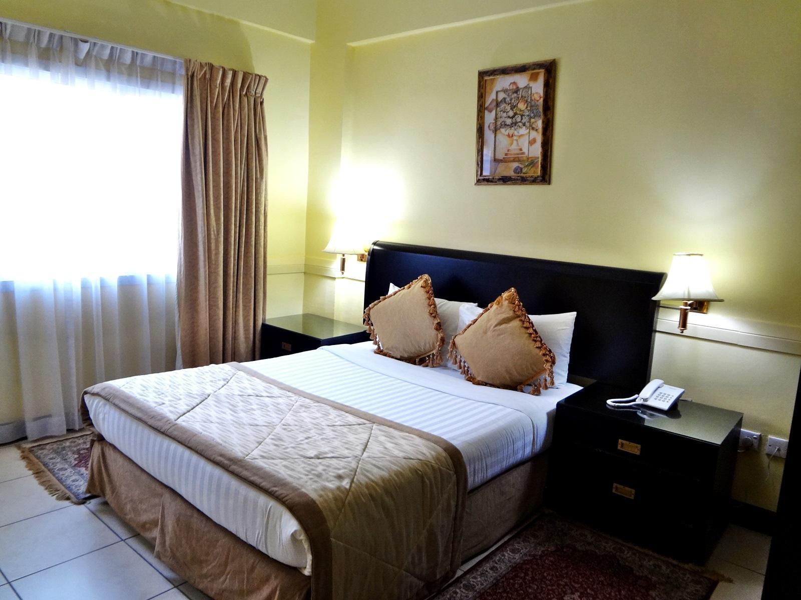 Deebaj Al Khabisi Plaza Aparthotel Dubai Bagian luar foto