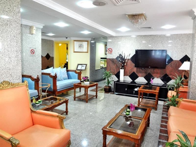 Deebaj Al Khabisi Plaza Aparthotel Dubai Bagian luar foto